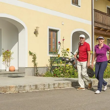 Farm stay Weslhof *
