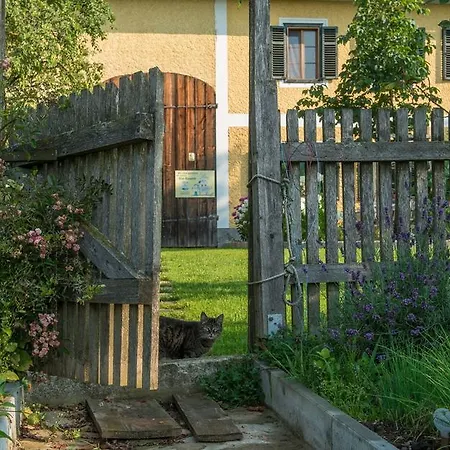 Weslhof Çiftlik konaklama *